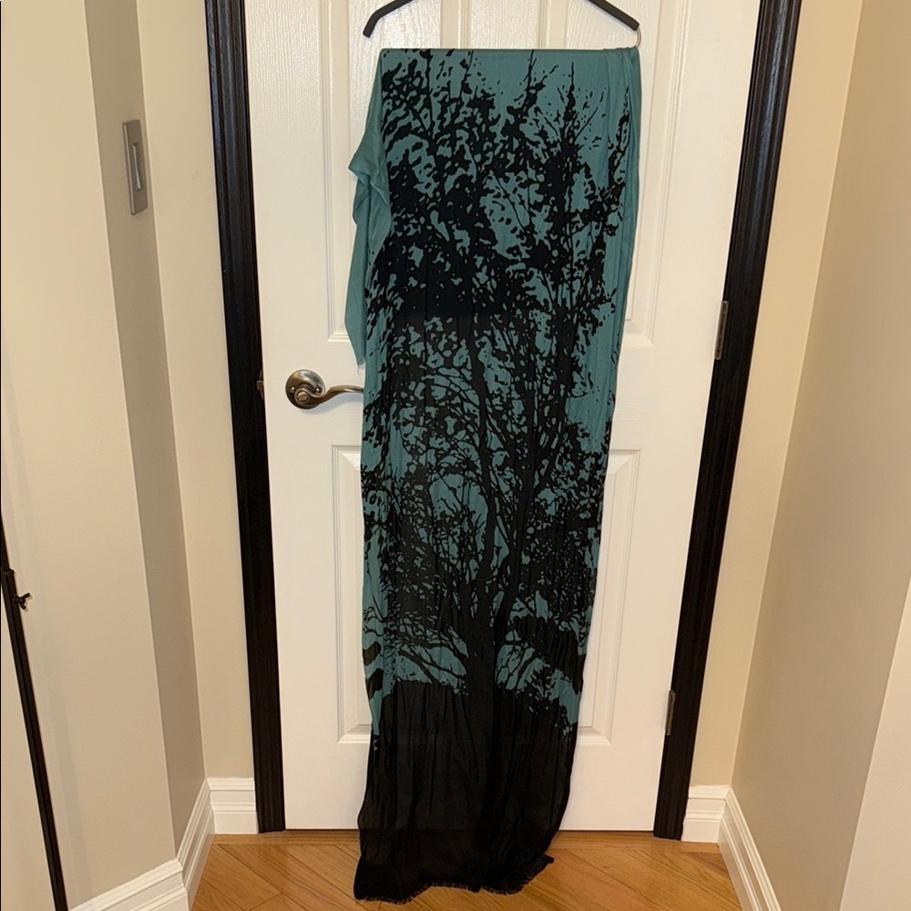 Elegant Teal and Black Women's Scarf